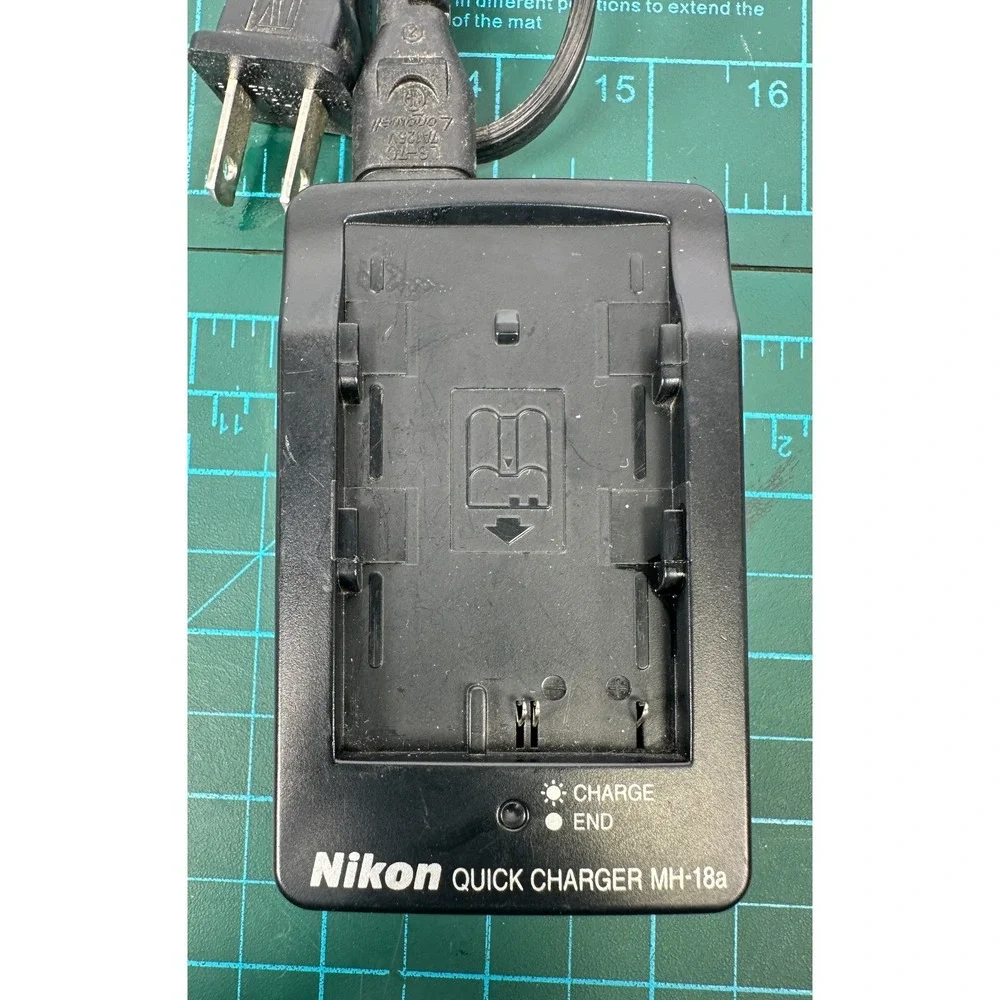 Nikon MH-18a Quick Charger for EN-EL3 EN-EL3a EN-EL3e Batteries with Power Cord
